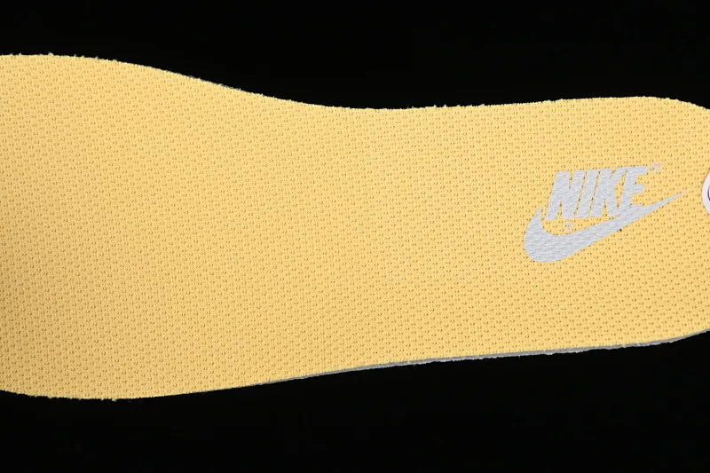 All Categories Nk SB Dunk Series Nk SB Dunk Low Low-top sneakers Nk Dunk Low Retro yellow-gray SB low-top sports and leisure sneakers DD1503-002